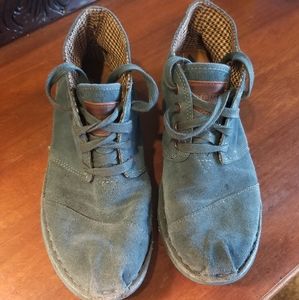 Tom's Chukka Booties